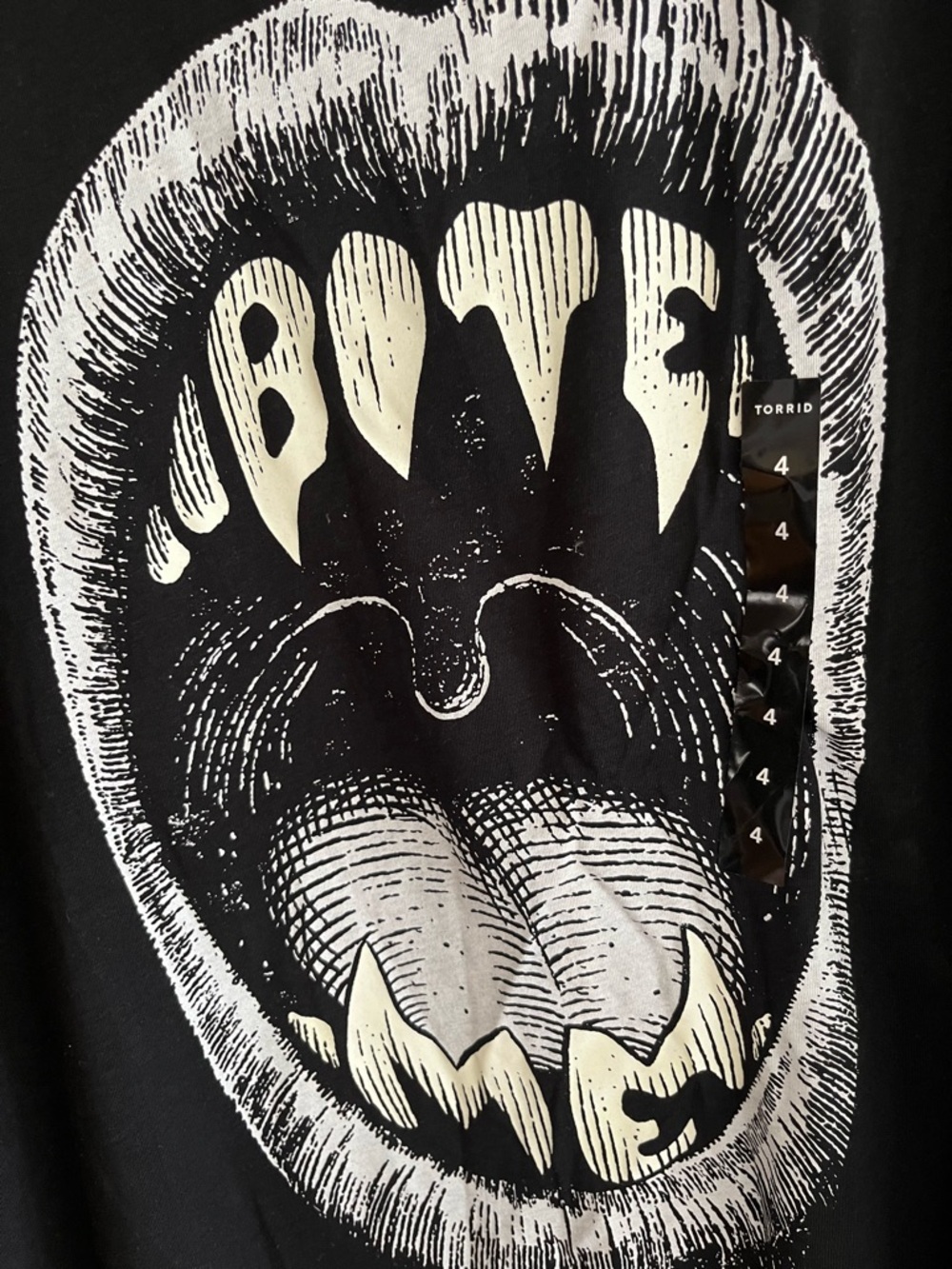 TORRID Bite Me Graphic Tee Glow In The Dark Heritage Jersey Black Size 4 NWT - Picture 3 of 8